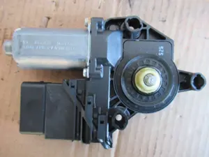 Fensterheber hinten links