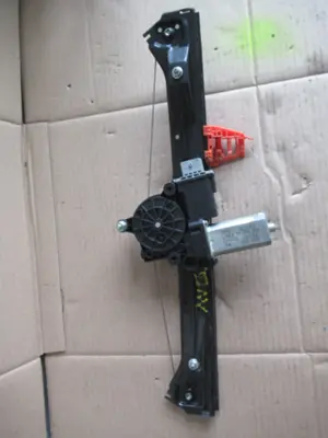 Fensterheber vorne links