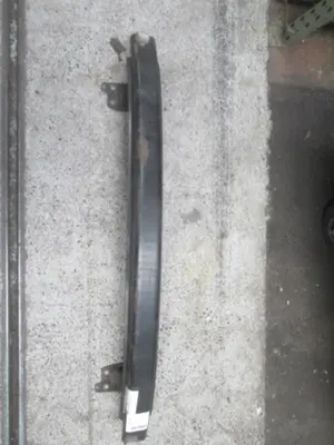 Stossstangenhalter vorne