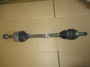 Antriebswelle vorne links