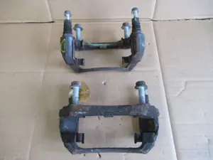 Support étrier de frein