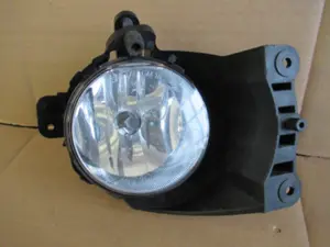 Nebellampe vorne rechts
