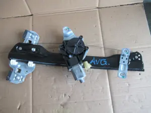 Fensterheber vorne links