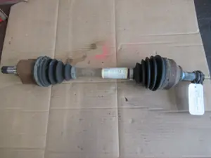 Antriebswelle vorne links