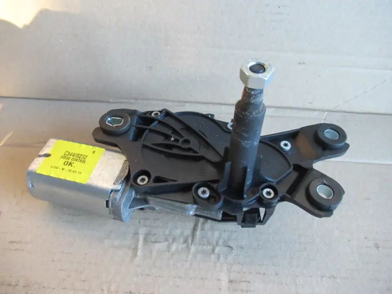 Moteur essuie-glace arrière
