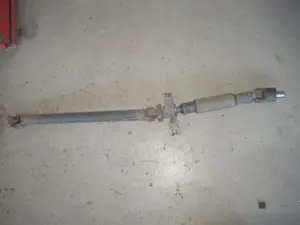 Kardanwelle / Zentralwelle