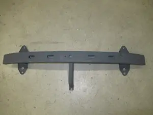 Support pare-chocs avant