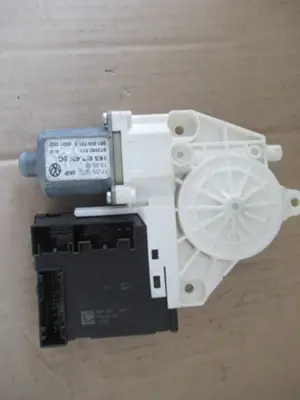 Fensterheber vorne links