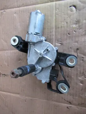 Wischermotor hinten