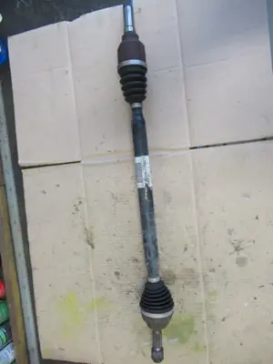 Antriebswelle vorne rechts