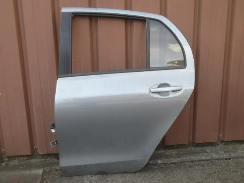 Porte arrière gauche