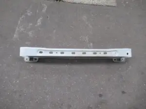 Stossstangenhalter hinten