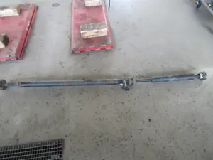 Kardanwelle / Zentralwelle