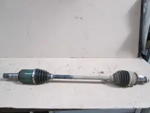 Arbre de transmission avant droit