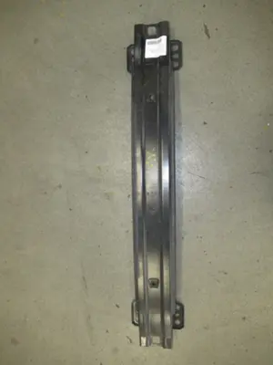 Stossstangenhalter vorne