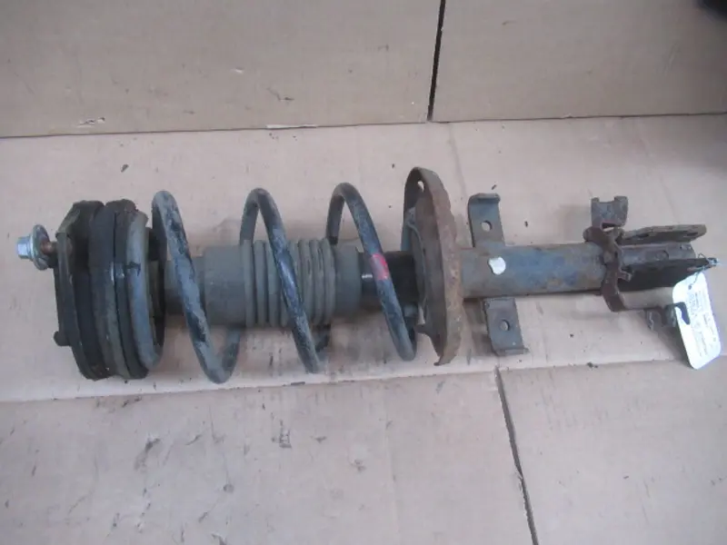 Jambe de force avant droite