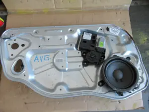 Lève-vitre avant gauche