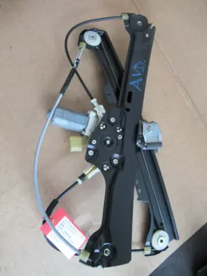 Lève-vitre avant droit