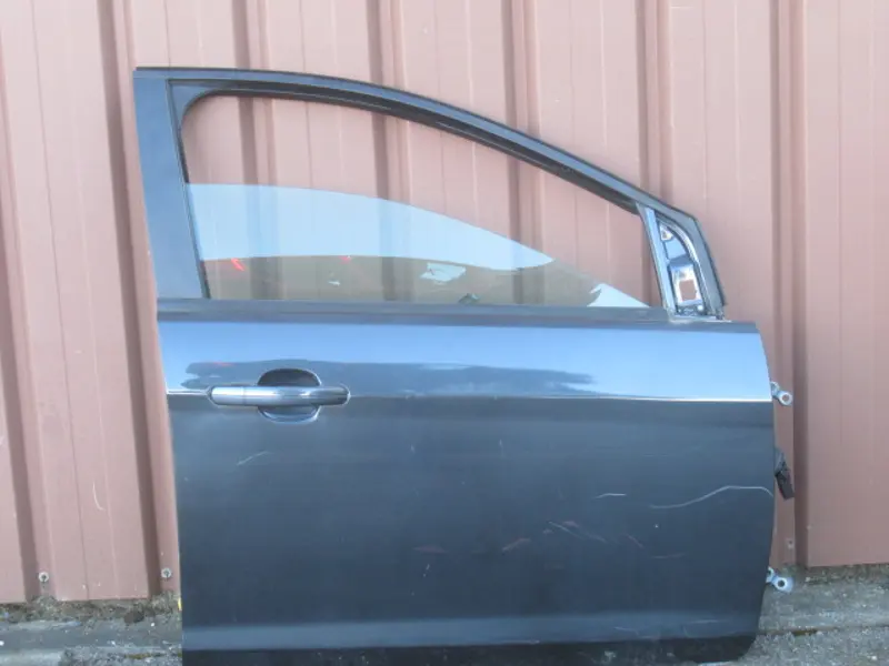 Porte avant droite