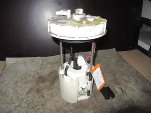 Pompe à essence électrique