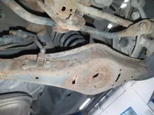 Querlenker hinten links