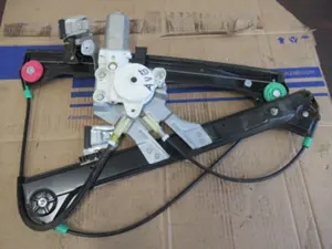 Fensterheber vorne links