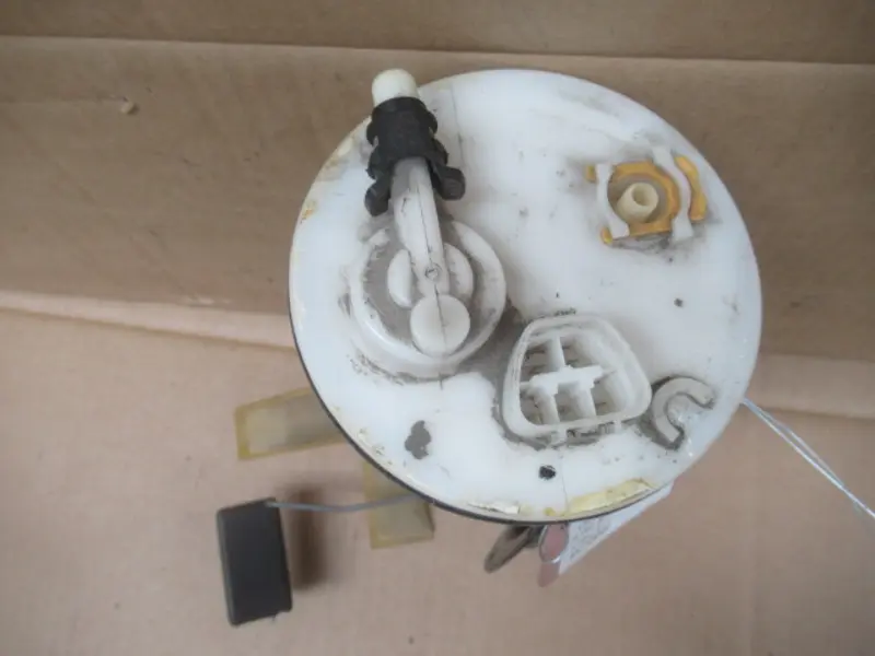 Pompe à essence électrique