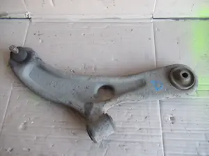 Querlenker vorne rechts