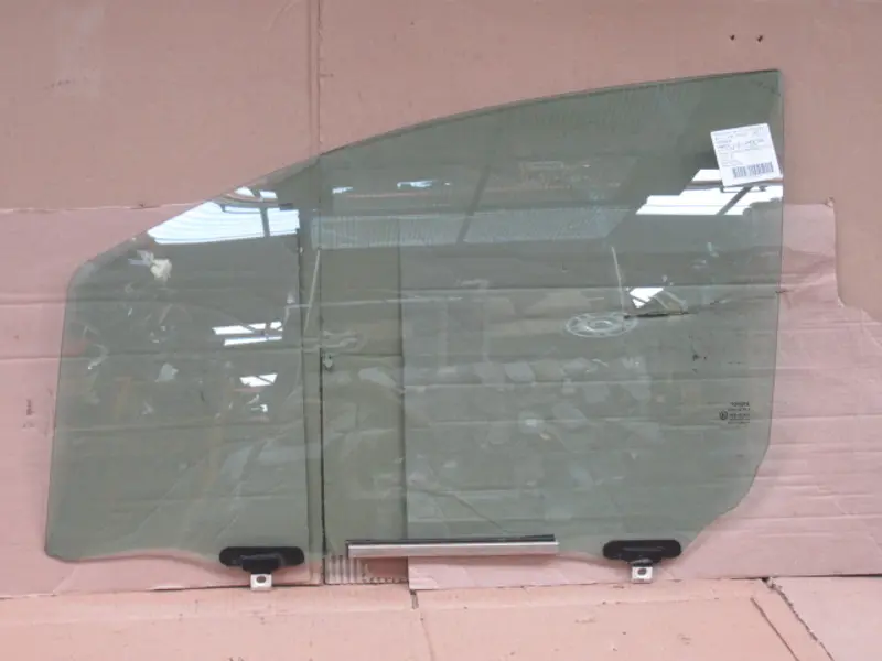 Porte avant gauche