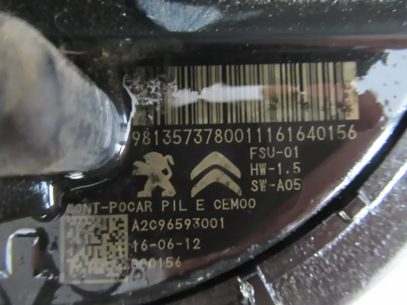 Pompe à essence électrique