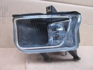 Nebellampe vorne links