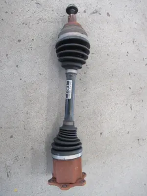 Antriebswelle vorne links