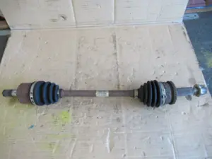 Antriebswelle vorne links