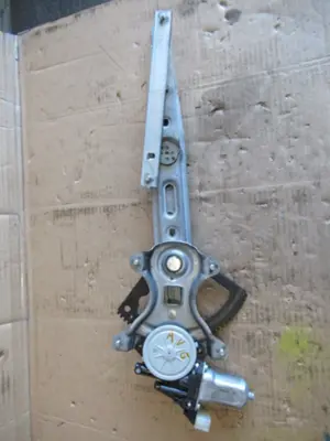 Fensterheber vorne links