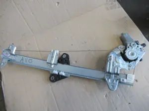 Fensterheber vorne links