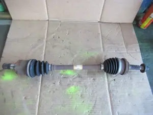 Antriebswelle vorne links