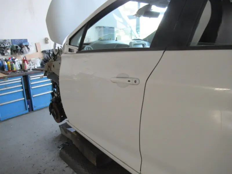 Porte avant gauche