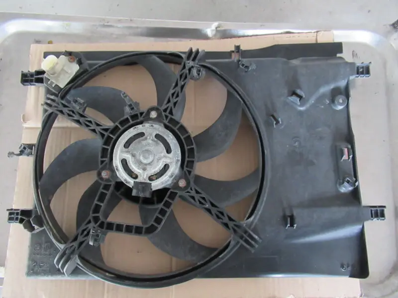 Ventilateur de radiateur électrique
