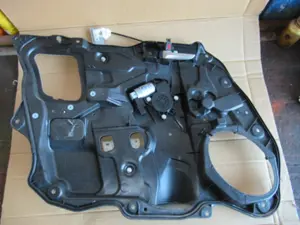 Fensterheber vorne links