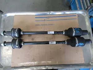 Antriebswelle hinten L/R