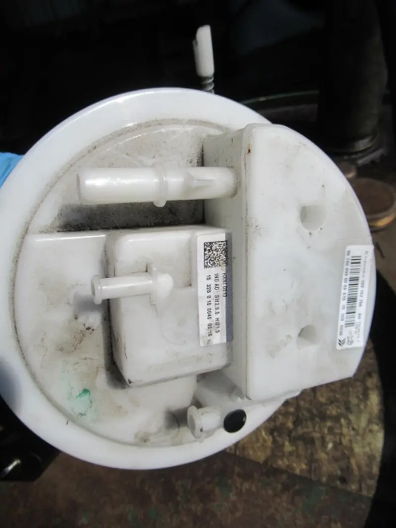 Pompe à essence électrique
