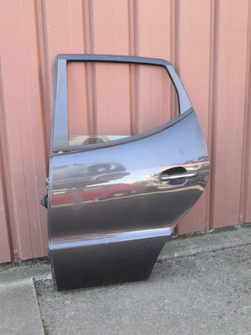 Porte arrière gauche