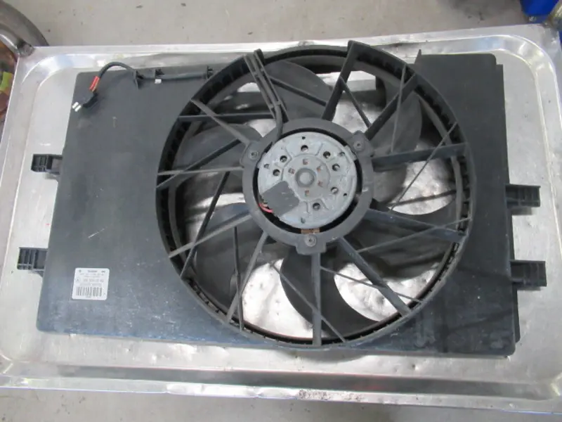 Ventilateur de radiateur électrique