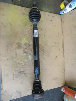 Antriebswelle vorne rechts