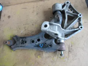 Querlenker vorne rechts