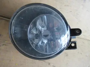 Nebellampe vorne links