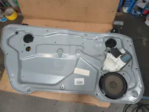 Fensterheber vorne links