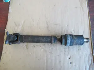 Kardanwelle / Zentralwelle