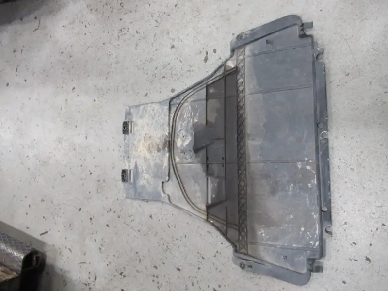 Protection moteur inférieure