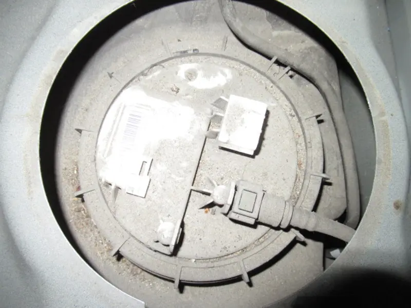 Pompe à essence électrique